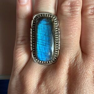 Stunning Blue Labradorite Sterling Silver Ring